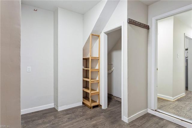 879 Loraine DR, Newport News, VA 23608