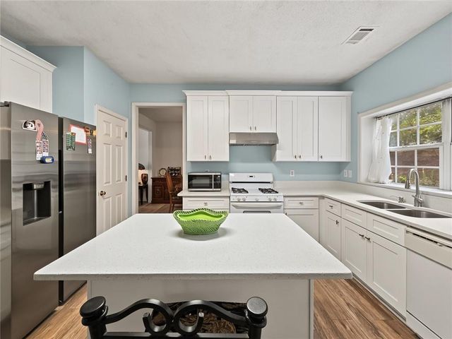 5810 Haterleigh Drive, Johns Creek, GA 30005