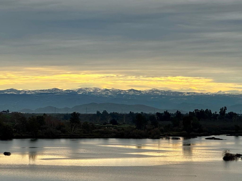 Image 66 of property listing at 4918 W Bluff Avenue, Fresno, CA 93722