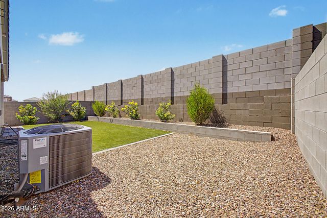 1816 W SOMBRA Avenue, Apache Junction, AZ 85120