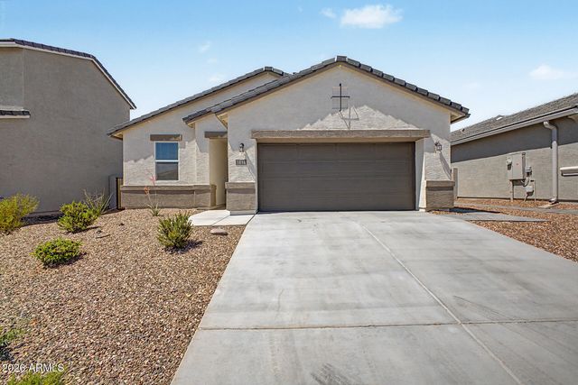 1816 W SOMBRA Avenue, Apache Junction, AZ 85120