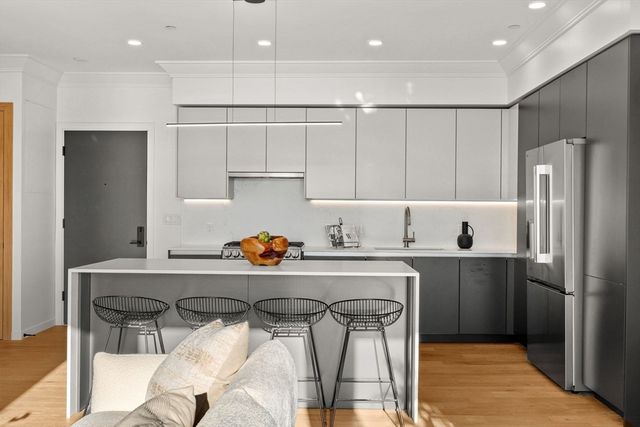 388 Washington Street 303, Quincy, MA 02169