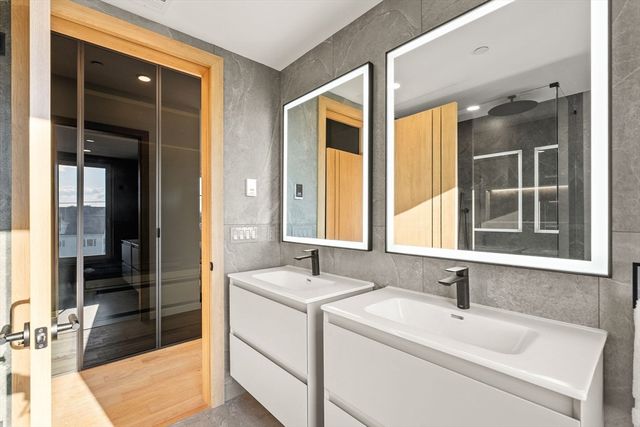 388 Washington Street 303, Quincy, MA 02169