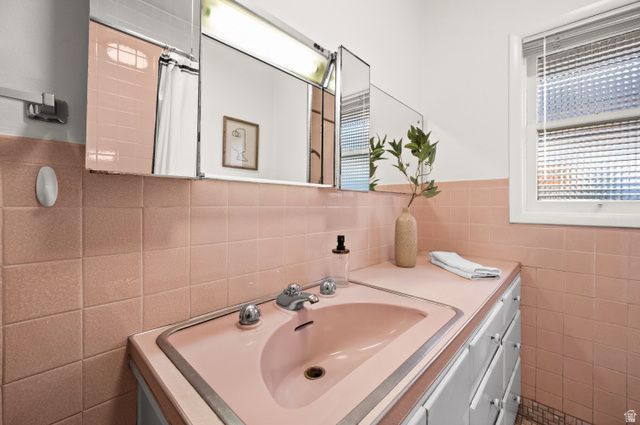 1476 S 300 E, Salt Lake City, UT 84115