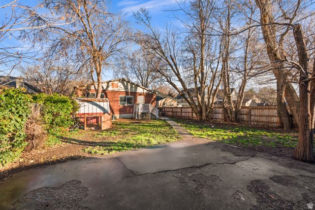 1476 S 300 E, Salt Lake City, UT 84115