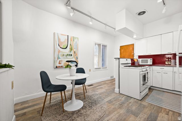 1476 S 300 E, Salt Lake City, UT 84115