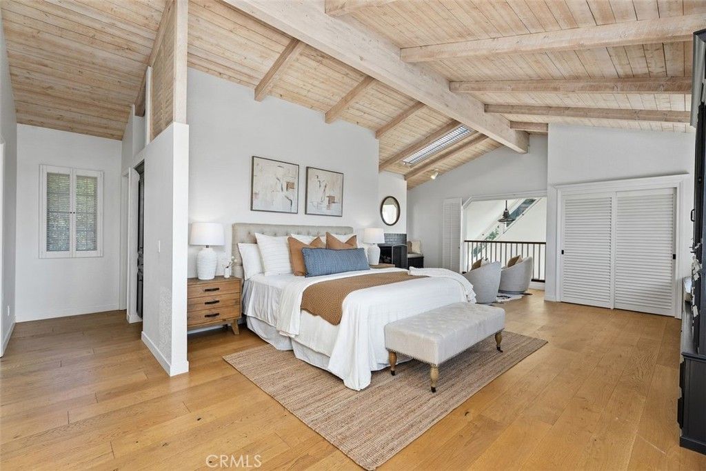 Image 16 of property listing at 590 Diamond Street, Laguna Beach, CA 92651