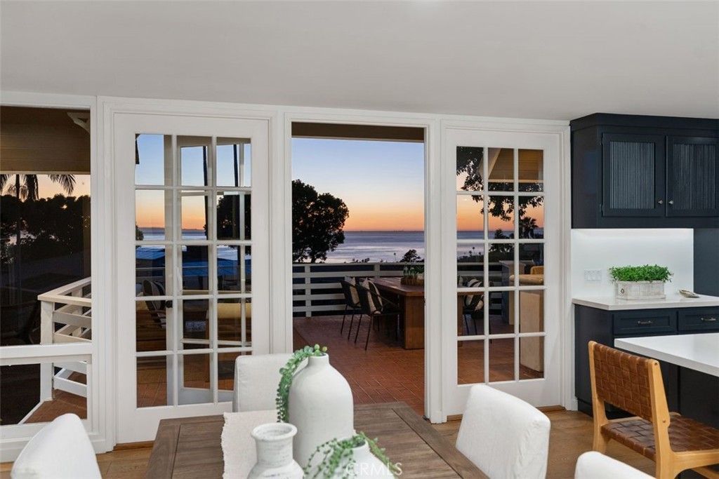 Image 32 of property listing at 590 Diamond Street, Laguna Beach, CA 92651