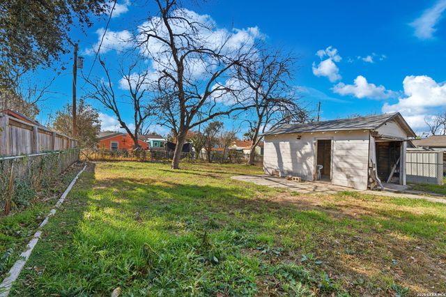 530 Mount Vernon Ct, San Antonio, TX 78223