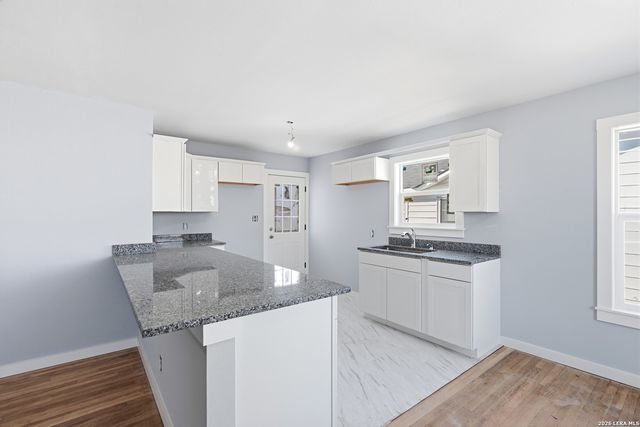 530 Mount Vernon Ct, San Antonio, TX 78223