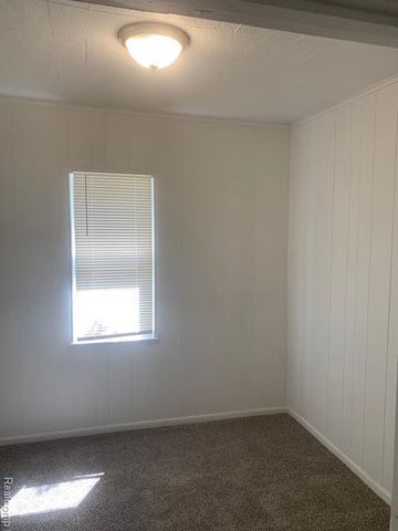 1702 Arizona Avenue, Flint, MI 48506