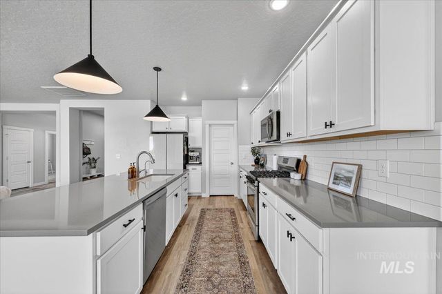 5167 E Sylvan Hart Dr., Nampa, ID 83687