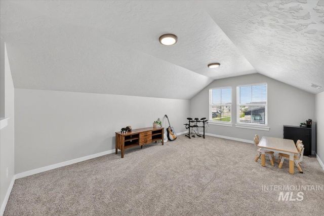 5167 E Sylvan Hart Dr., Nampa, ID 83687
