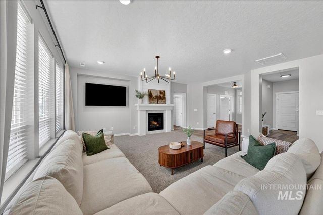 5167 E Sylvan Hart Dr., Nampa, ID 83687