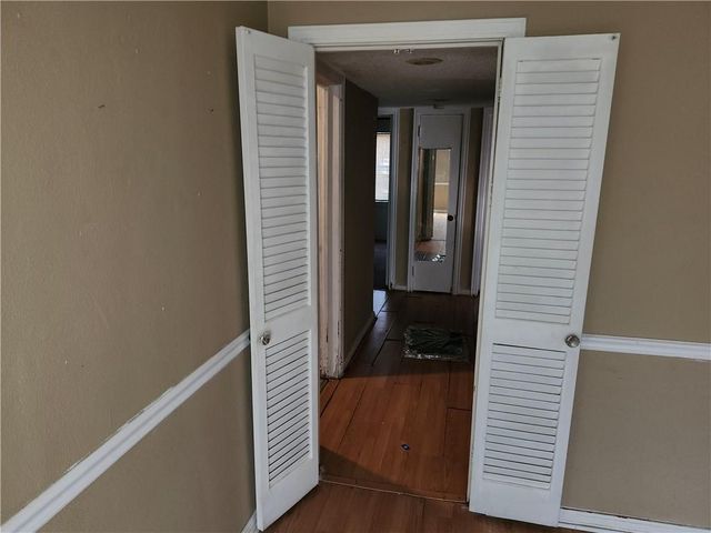 713 Pinehill Drive, Mobile, AL 36606