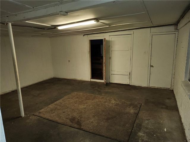 713 Pinehill Drive, Mobile, AL 36606