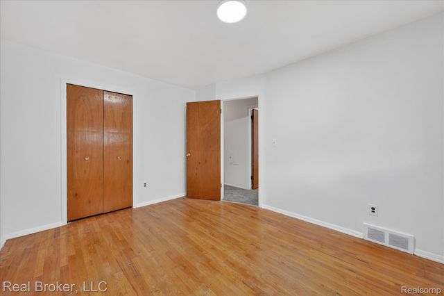 29630 Joy Road, Livonia, MI 48150
