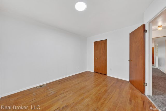29630 Joy Road, Livonia, MI 48150