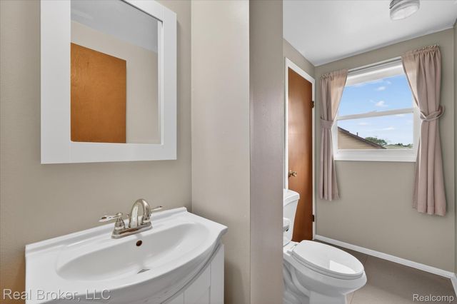 29630 Joy Road, Livonia, MI 48150