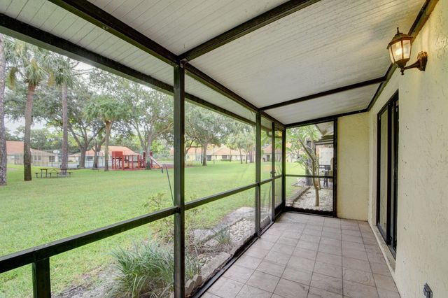 1105 Maplewood Drive, Greenacres, FL 33415