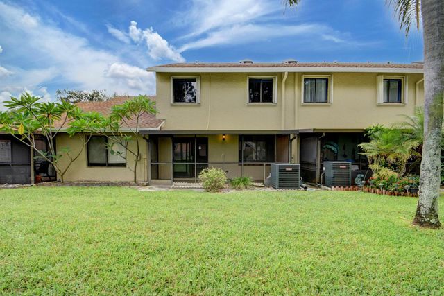 1105 Maplewood Drive, Greenacres, FL 33415