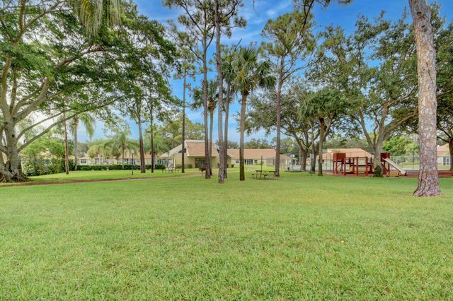 1105 Maplewood Drive, Greenacres, FL 33415