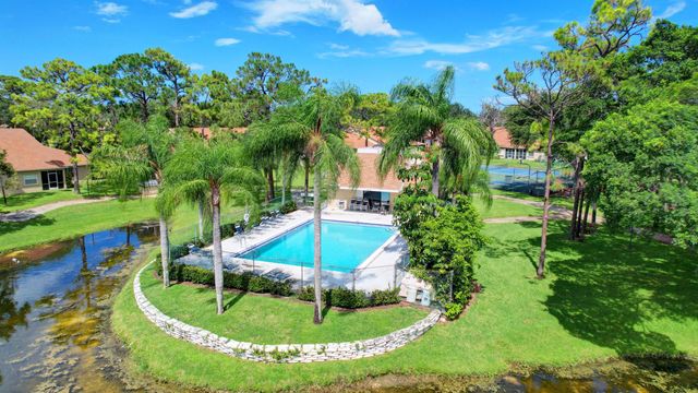 1105 Maplewood Drive, Greenacres, FL 33415