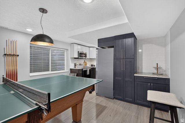 3016 W 9330 S, West Jordan, UT 84088