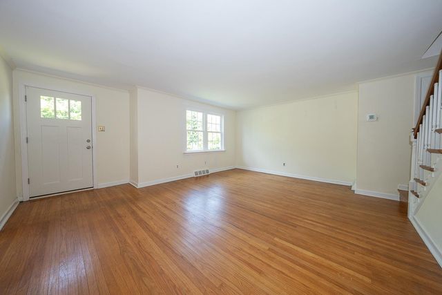 674 N BISHOP AVE, Springfield, PA 19064