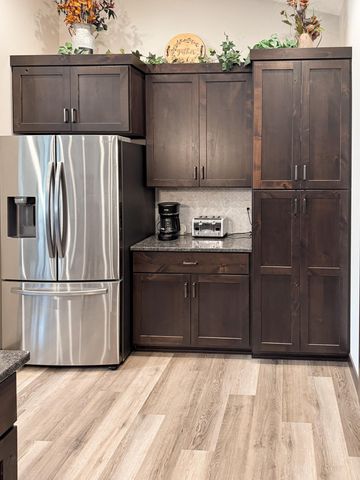 1707 17th Street NW, Willmar, MN 56201