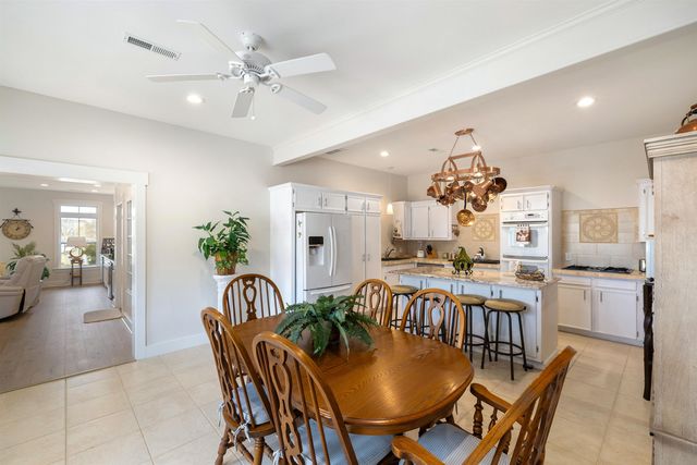 2475 Clubhouse Rd., Summerton, SC 29148
