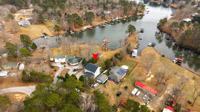 2475 Clubhouse Rd., Summerton, SC 29148