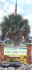 000 Jean Lafitte Drive, Freeport, TX 77541