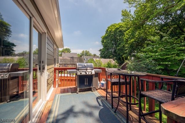 17 Tooker Pl, Springfield Twp., NJ 07081