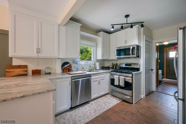 17 Tooker Pl, Springfield Twp., NJ 07081