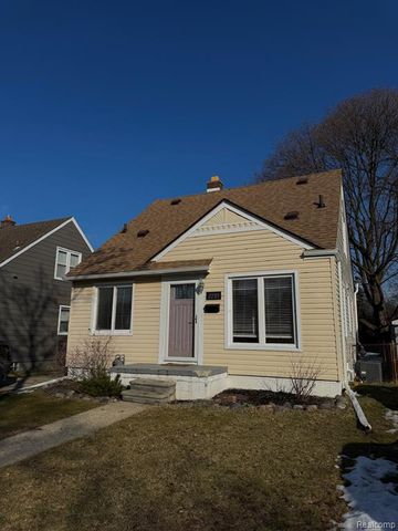 2239 Parker Street, Dearborn, MI 48124