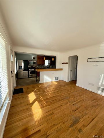 2239 Parker Street, Dearborn, MI 48124