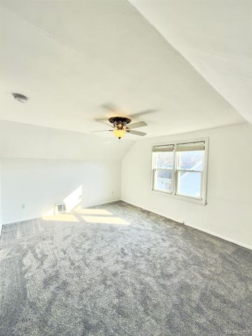 2239 Parker Street, Dearborn, MI 48124