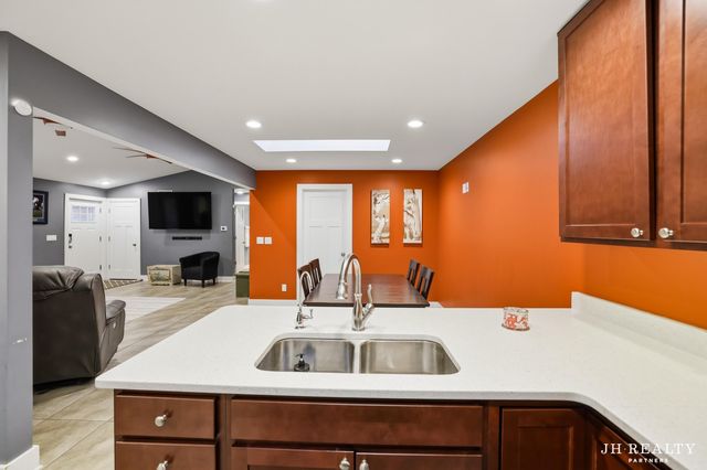 5803 84th Street Se, Caledonia Twp, MI 49316