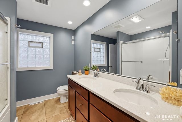 5803 84th Street Se, Caledonia Twp, MI 49316