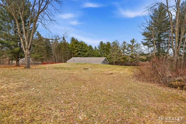 5803 84th Street Se, Caledonia Twp, MI 49316