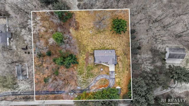 5803 84th Street Se, Caledonia Twp, MI 49316