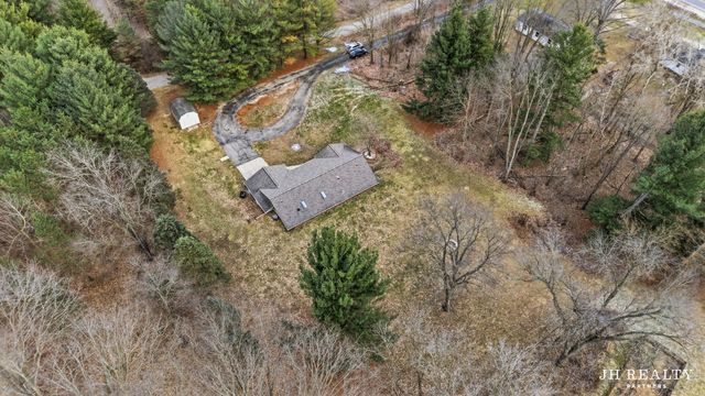 5803 84th Street Se, Caledonia Twp, MI 49316