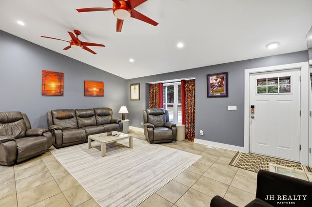 5803 84th Street Se, Caledonia Twp, MI 49316