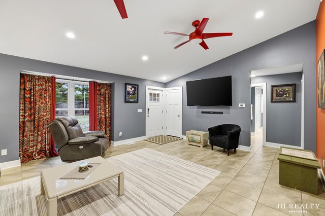 5803 84th Street Se, Caledonia Twp, MI 49316