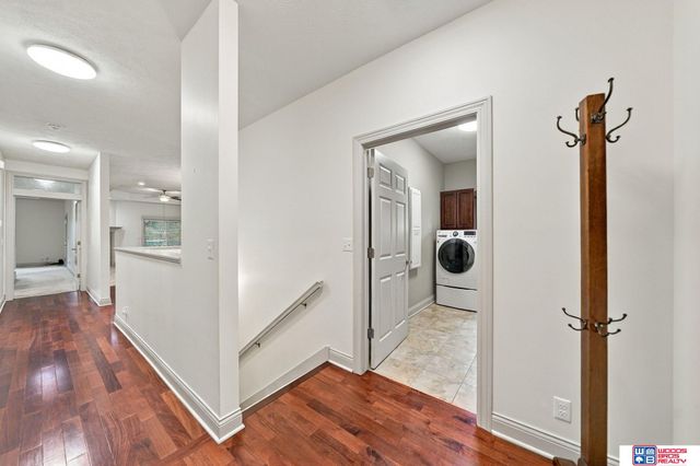 7521 Greycliff Drive, Lincoln, NE 68516