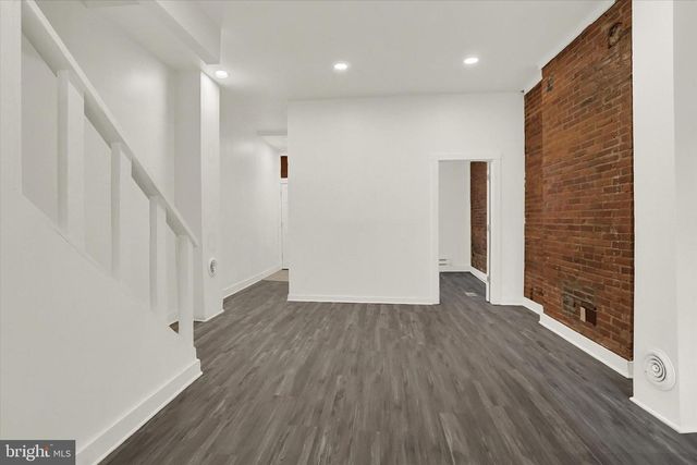 1209 MARKET ST, Harrisburg, PA 17103