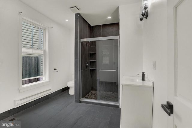 1209 MARKET ST, Harrisburg, PA 17103