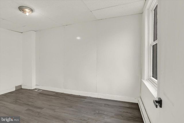 1209 MARKET ST, Harrisburg, PA 17103