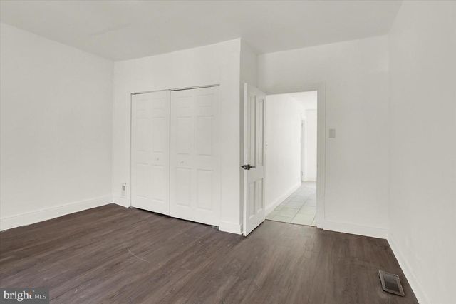 1209 MARKET ST, Harrisburg, PA 17103